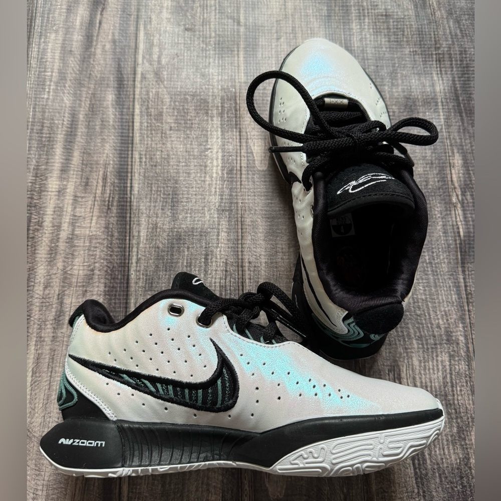 Nike LeBron XXI Conchiolin Black/White/Bicoastal Iridescent Basketball Sneakers